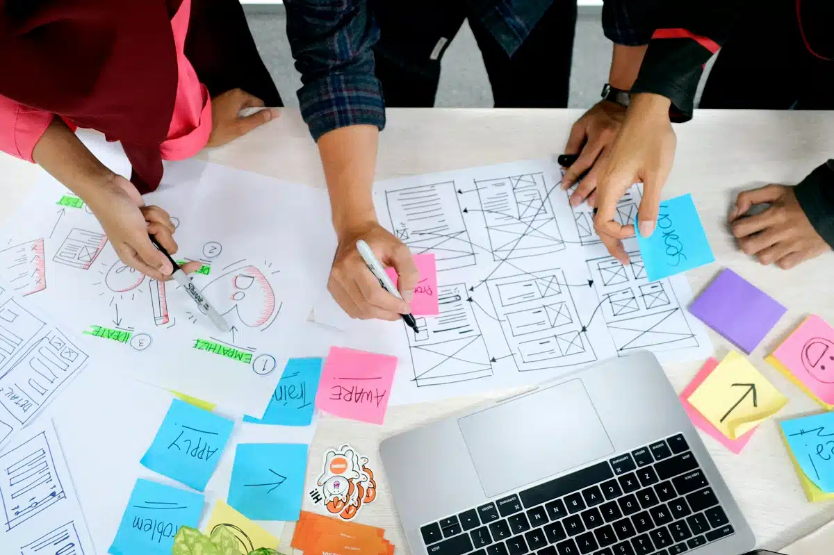 30 Latest Web Design Statistics for You to Know in 2025